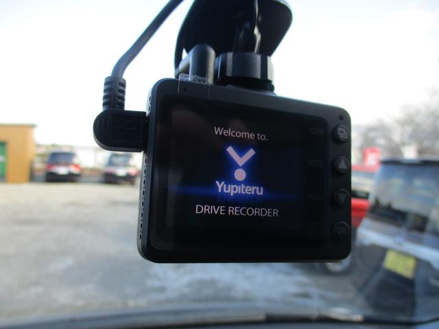 ステップワゴン スパーダＳ　ＨＤＤナビ　スマートスタイルＥＤ　ドライブレコーダー　ＥＴＣ　バックカメラ　ナビ　ＴＶ　両側電動スライドドア　ＨＩＤ　スマートキー　電動格納ミラー　後席モニター　３列シート　ＡＴ　アルミホイール　１００Ｖ電源　盗難防止システム（11枚目）