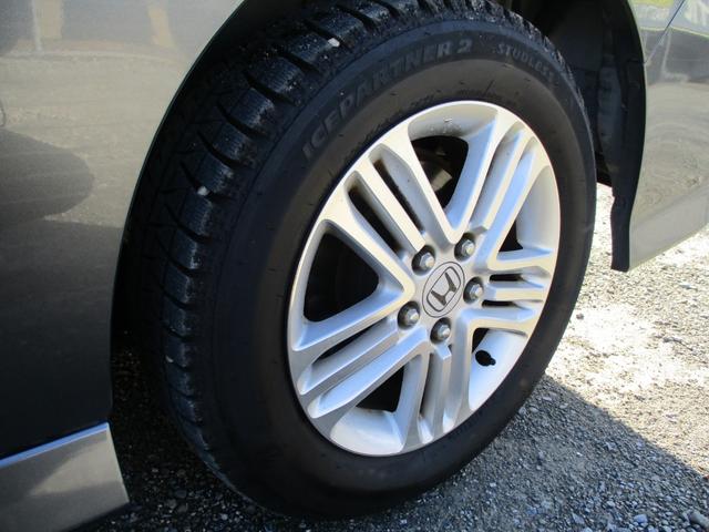 ステップワゴン スパーダＳ　ＨＤＤナビ　スマートスタイルＥＤ　ドライブレコーダー　ＥＴＣ　バックカメラ　ナビ　ＴＶ　両側電動スライドドア　ＨＩＤ　スマートキー　電動格納ミラー　後席モニター　３列シート　ＡＴ　アルミホイール　１００Ｖ電源　盗難防止システム（28枚目）