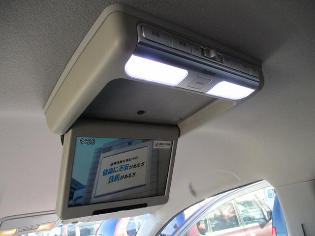 ステップワゴン スパーダＳ　ＨＤＤナビ　スマートスタイルＥＤ　ドライブレコーダー　ＥＴＣ　バックカメラ　ナビ　ＴＶ　両側電動スライドドア　ＨＩＤ　スマートキー　電動格納ミラー　後席モニター　３列シート　ＡＴ　アルミホイール　１００Ｖ電源　盗難防止システム（34枚目）