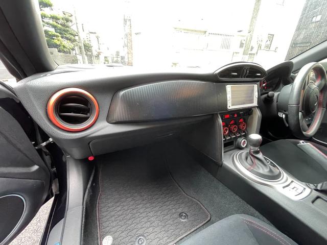 ８６ ＧＴ　トヨタ純正リヤバンパーガーニッシュ＆ホールカバー、ＥＴＣ、ＴＶワンセグ、ＣＤ（22枚目）