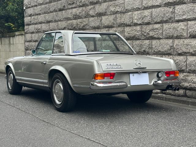 SL 280SL 右ハンドル 内・外装フルレストア済み パコダルーフ クーラーユニット 4速AT(8枚目)