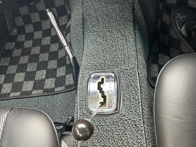 SL 280SL 右ハンドル 内・外装フルレストア済み パコダルーフ クーラーユニット 4速AT(21枚目)