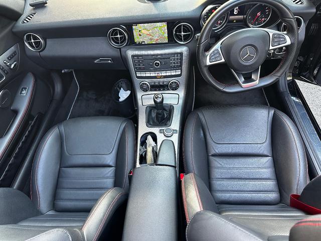 ＳＬＣ ＳＬＣ２００　スポーツ　ＳＬＣ２００ＳＰＯＲＴＳ　ＭＴ　ＬＩＭＩＴＥＤ　オンライン販売専用車　メルセデス・ベンツ正規モデル日本国内最後のマニュアルトランスミッション車（12枚目）