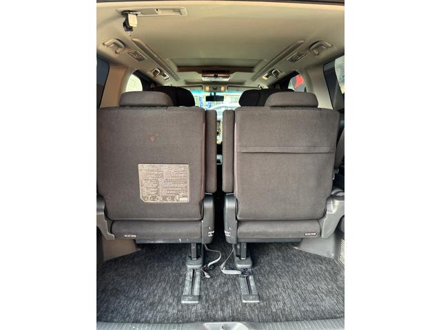 ヴェルファイア ２．４Ｚ　Ｇエディション　後期型／サンルーフ／ＡＬＰＩＮＥ８型ナビ／フリップダウンモニター／電動リアゲート／両側電動スライドドア（42枚目）