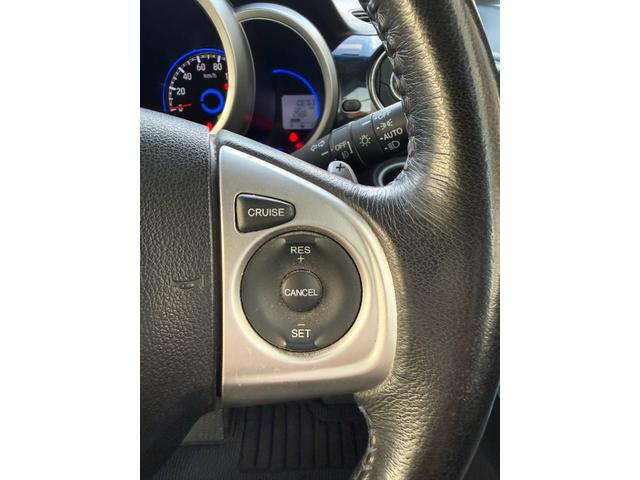 Ｎ－ＢＯＸカスタム Ｇ　ターボＳＳブラックスタイルパッケージ　純正ナビ／ＴＶ／バックカメラ／両側パワースライドドア／シートヒーター／ＨＩＤヘッドライト（28枚目）