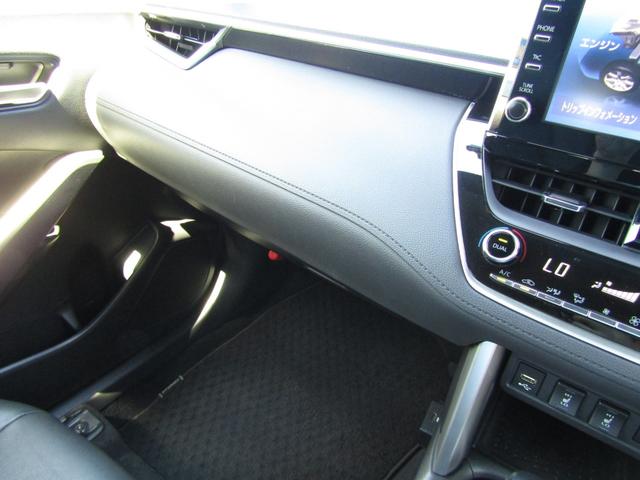 カローラクロス ハイブリッド　Ｚ　４ＷＤ　純正９型ナビ　ＢＴオーディオ　地デジ　パノラマルーフ　１オーナー車　パノラミックビュー　パワーバックドア　ハーフレザーシート　セーフティセンス　ＥＴＣ　ヒーター付き電動シート（42枚目）