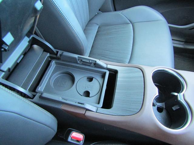 ハリアーハイブリッド Ｚ　１２．３型ナビ　ＢＴオーディオ　地デジ　ＪＢＬサウンド　デジタルインナーミラー　パワーバックドア　ハーフレザーシート　電動シート　ＥＴＣ　セーフティセンス（37枚目）