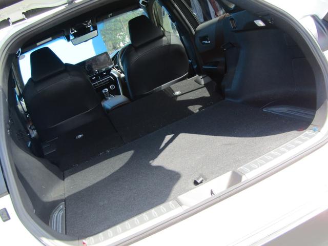 ハリアーハイブリッド Ｚ　１２．３型ナビ　ＢＴオーディオ　地デジ　ＪＢＬサウンド　デジタルインナーミラー　パワーバックドア　ハーフレザーシート　電動シート　ＥＴＣ　セーフティセンス（70枚目）