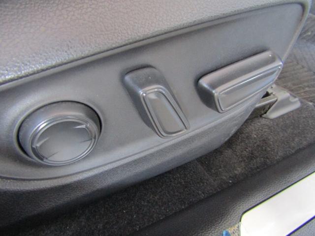 ハリアーハイブリッド Ｚ　１２．３型ナビ　ＢＴオーディオ　地デジ　ＪＢＬサウンド　パノラミックビュー　パワーバックドア　デジタルインナーミラー　１オーナー　ＥＴＣ　ハーフレザーシート　電動シート　セーフティセンス（50枚目）