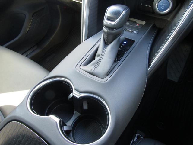 ハリアーハイブリッド Ｚ　１２．３型純正ナビ　ＢＴオーディオ　地デジ　ＪＢＬサウンド　パノラミックビュー　デジタルインナーミラー　パワーバックドア　セーフティセンス　ＥＴＣ　ＬＥＤヘッドライト　ハーフレザーシート（39枚目）