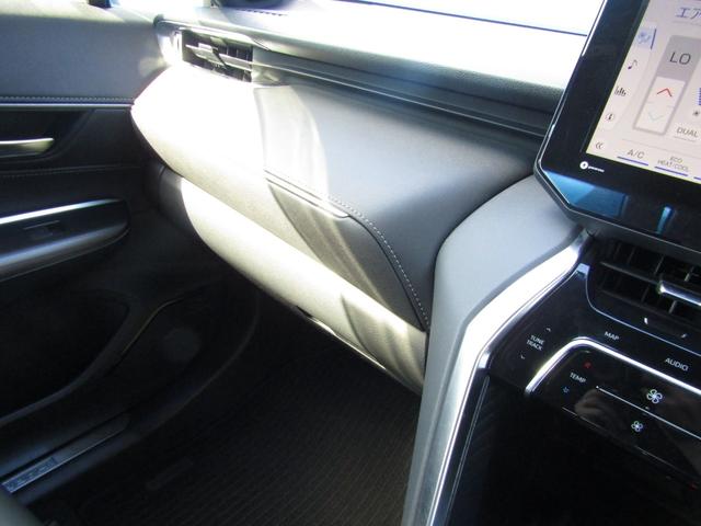 ハリアーハイブリッド Ｚ　１２．３型純正ナビ　ＢＴオーディオ　地デジ　ＪＢＬサウンド　パノラミックビュー　デジタルインナーミラー　パワーバックドア　セーフティセンス　ＥＴＣ　ＬＥＤヘッドライト　ハーフレザーシート（42枚目）