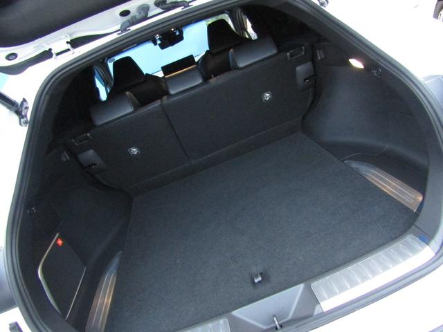 ハリアーハイブリッド Ｚ　１２．３型純正ナビ　ＪＢＬサウンド　モデリスタエアロ　ＢＴオーディオ　ＤＴＶ　デジタルインナーミラー　パワーバックドア　ハーフレザーシート　パワーシート　セーフティセンス　ＥＴＣ（68枚目）