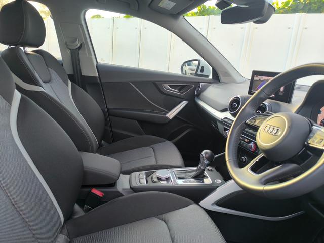 Ｑ２ ３０ＴＦＳＩスポーツ（11枚目）