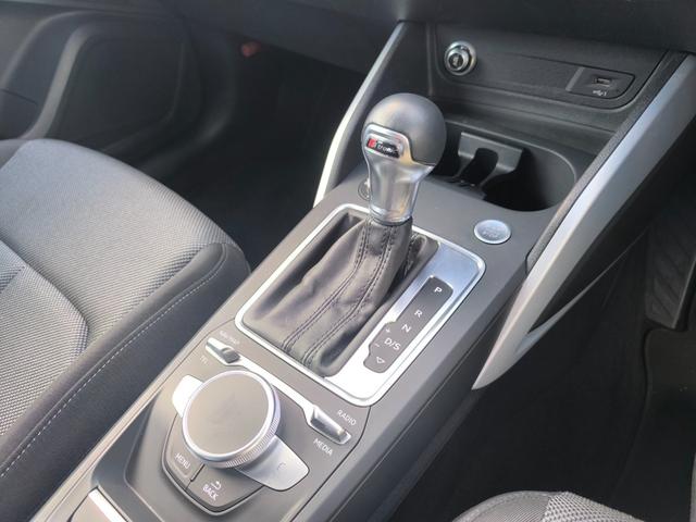 Ｑ２ ３０ＴＦＳＩスポーツ（16枚目）