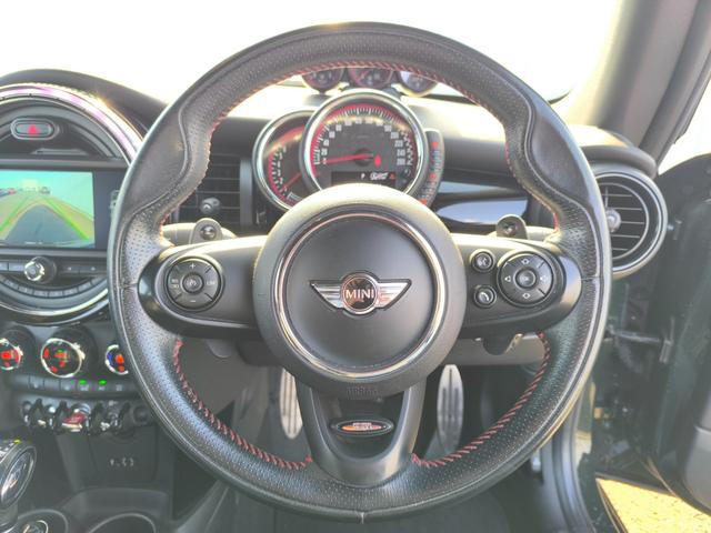 MINI ジョンクーパーワークス(25枚目)