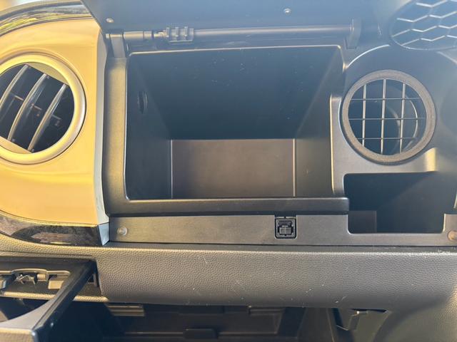 アルトラパン Ｘ　クラリオン製ＨＤＤナビ・ＴＶ・ＤＶＤ・ＣＤ・ＥＴＣ・インパネＣＶＴ・車検令和８年１０月・白スポイラー・１４インチ白アルミホイール・ベンチシート・フォグランプ・スマートキー・ＬＥＤライト（35枚目）