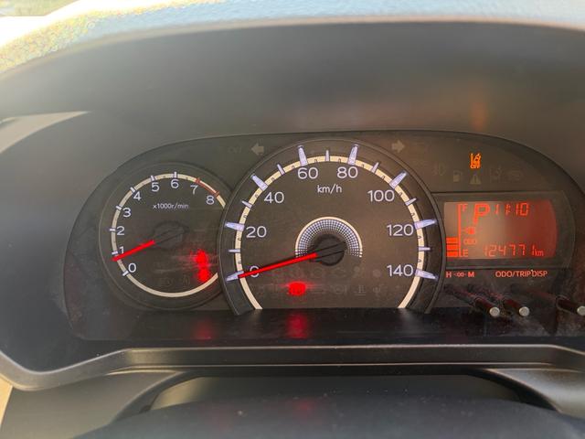 ムーヴ Ｌ　ＳＡＩＩＩ　スマートアシスト３・パナソニック製ナビＴＶ・ＤＶＤ再生・ＣＤ録再・Ｂｌｕｅｔｏｏｔｈ・ラジオ・黒・キーレスエントリー・パワステ・エアコン・パワーウィンド・電格ミラー（6枚目）