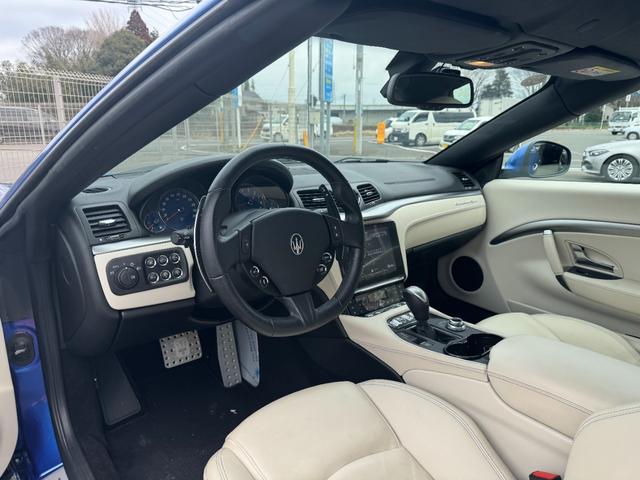 グランカブリオ スポーツ　スポーツ（４名）　ブルーソフトトップ　ブルーステッチ　ブルーソフティカート　走行７，２００ｋｍ（32枚目）