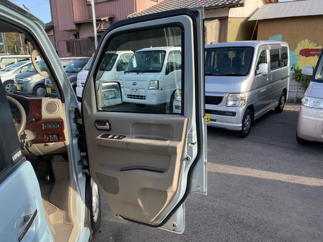 エブリイワゴン ＰＺターボスペシャル　ＥＴＣ車載器　ポータブルナビ　Ｂｌｕｅｔｏｏｔｈ音楽　フルタイム４ＷＤ　ＡＢＳ搭載車　カーナビ（23枚目）