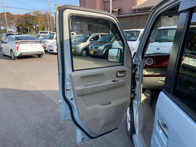 エブリイワゴン ＰＺターボスペシャル　ＥＴＣ車載器　ポータブルナビ　Ｂｌｕｅｔｏｏｔｈ音楽　フルタイム４ＷＤ　ＡＢＳ搭載車　カーナビ（26枚目）