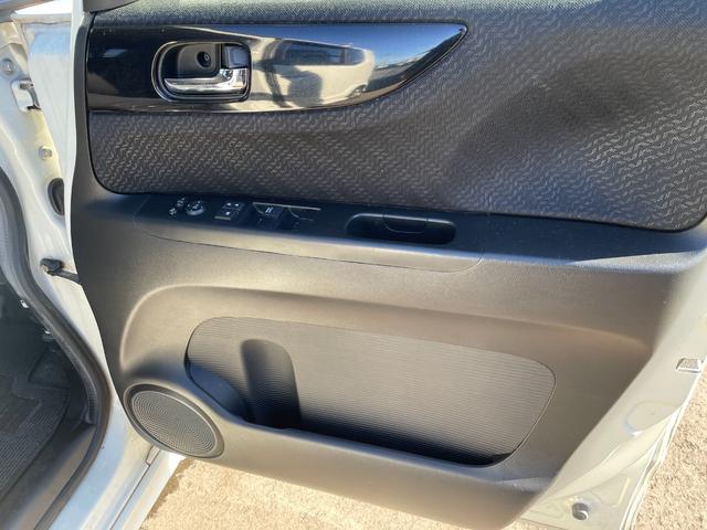 N-BOXカスタム G ターボSSパッケージ ECON 両側パワースライド スマートエントリー BLUETOOTH ミュージックプレイヤー接続可 DVD ABS パワーウィンドウ ドライブレコーダ(26枚目)