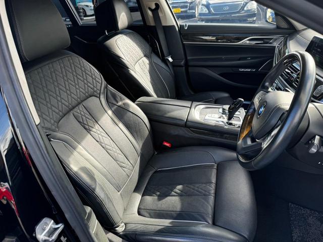 7シリーズ 740i 純正ナビTV サンルーフ 黒革シート 360度モニター マッサージチェアー(フロント) 全席シートヒーター 電動トランク ワイヤレス充電器 ディスプレイキー ヘッドアップディスプレイ(11枚目)