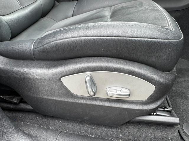 マカン マカン PDK 4WD シートヒーター ハーフレザーシート バックモニター パワーテールゲート キーレス ETC(29枚目)