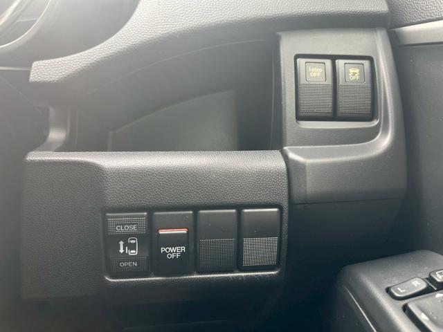 プレマシー 20S 純正ナビ フルセグTV バックモニター ETC ワンオーナー車(29枚目)