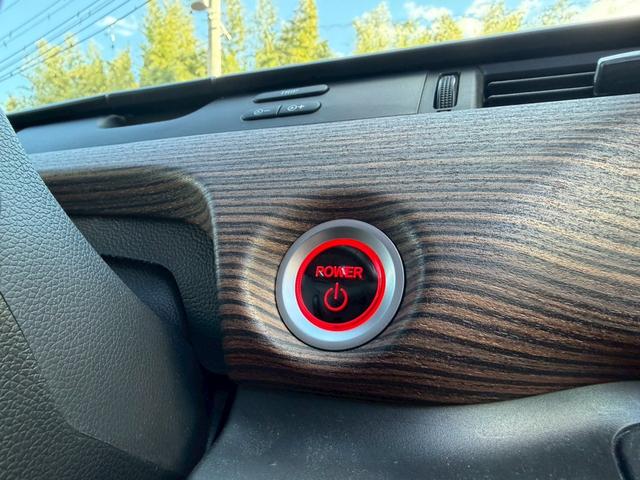 フリードハイブリッド ハイブリッド・クロスターホンダセンシング　純正ナビ　フルセグＴＶ　純正フリップダウンモニター　両側電動スライドドア　純正アルミホイール　バックモニター　ＥＴＣ（32枚目）