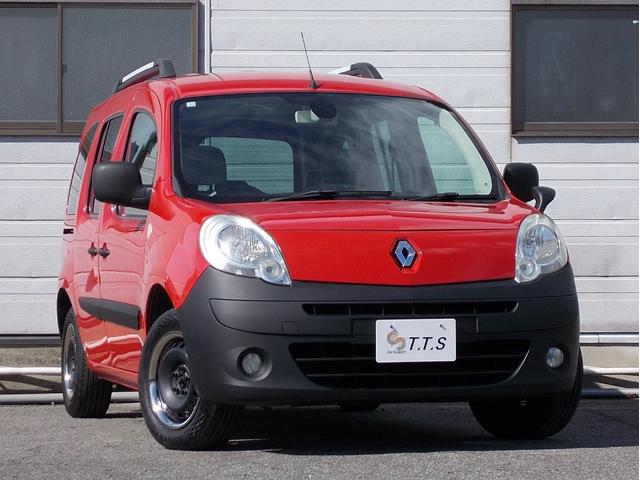 カングー １．６　買取直販　走行６．４万キロ　ルージュビフ　ノワールカスタム　タイベル・ＷＰ交換済　マルチルーフレール　ディスプレイオーディオ　Ｂカメラ　ＥＴＣ　点検記録簿　キーレス　ムーンアイズリムカバー　フォグ（2枚目）