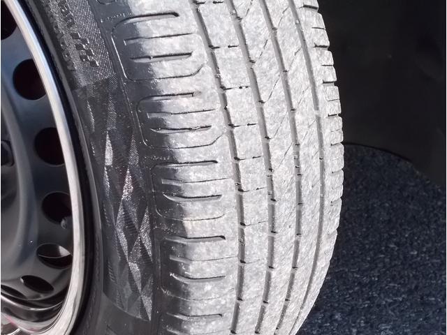 カングー １．６　買取直販　走行６．４万キロ　ルージュビフ　ノワールカスタム　タイベル・ＷＰ交換済　マルチルーフレール　ディスプレイオーディオ　Ｂカメラ　ＥＴＣ　点検記録簿　キーレス　ムーンアイズリムカバー　フォグ（18枚目）