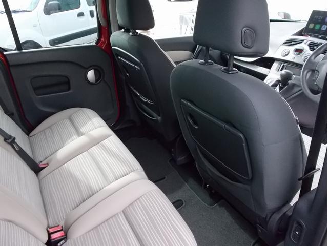 カングー １．６　買取直販　走行６．４万キロ　ルージュビフ　ノワールカスタム　タイベル・ＷＰ交換済　マルチルーフレール　ディスプレイオーディオ　Ｂカメラ　ＥＴＣ　点検記録簿　キーレス　ムーンアイズリムカバー　フォグ（32枚目）