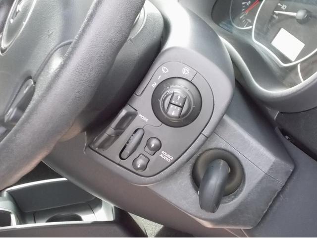 カングー １．６　買取直販　走行６．４万キロ　ルージュビフ　ノワールカスタム　タイベル・ＷＰ交換済　マルチルーフレール　ディスプレイオーディオ　Ｂカメラ　ＥＴＣ　点検記録簿　キーレス　ムーンアイズリムカバー　フォグ（41枚目）