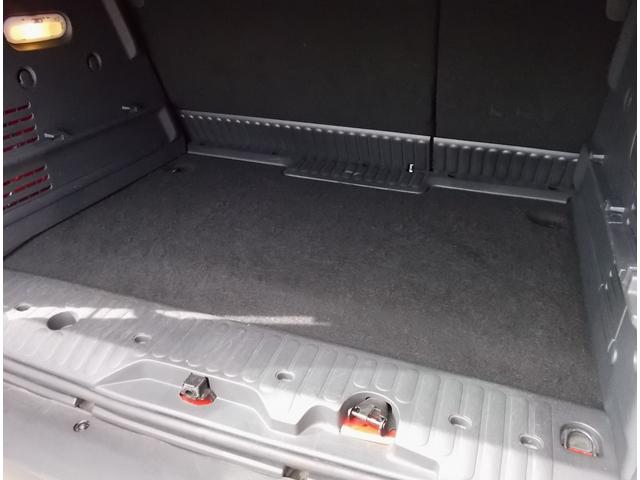 カングー １．６　買取直販　走行６．４万キロ　ルージュビフ　ノワールカスタム　タイベル・ＷＰ交換済　マルチルーフレール　ディスプレイオーディオ　Ｂカメラ　ＥＴＣ　点検記録簿　キーレス　ムーンアイズリムカバー　フォグ（55枚目）