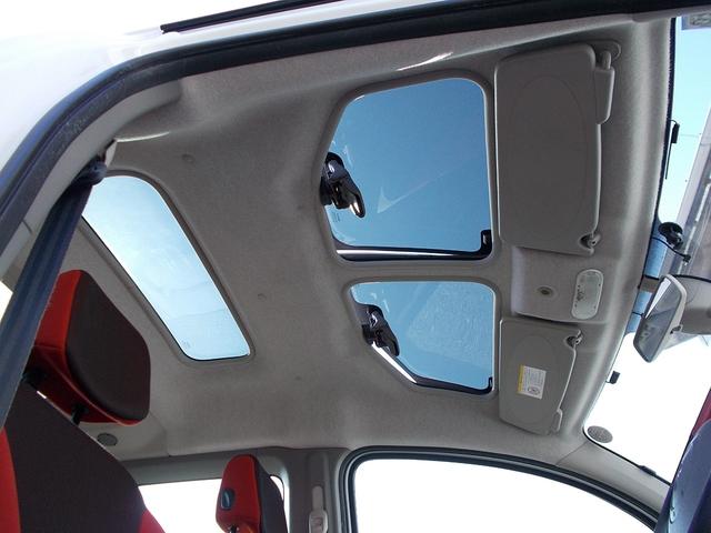 カングービボップ ベースグレード 5速マニュアル ノワールC リアグラスルーフ テールゲートグラス 純正16インチ 電動格納 クルコン ESP カロッツェリアナビ ドラレコ ETC 後席独立式2座 ウォークスルー(50枚目)