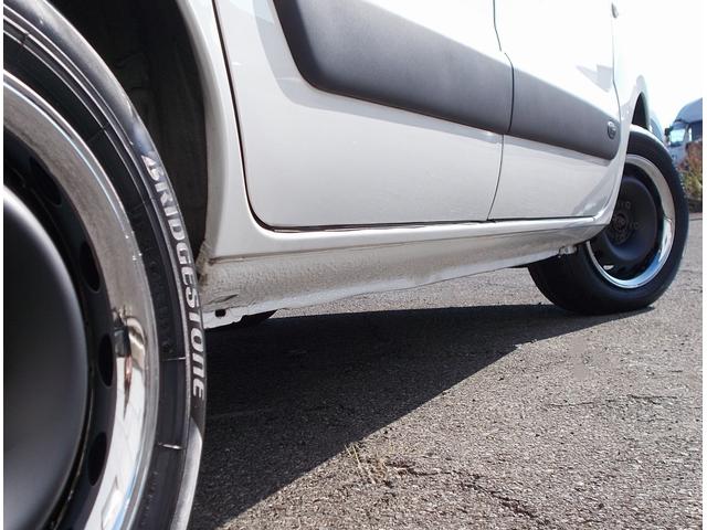 カングー １．６　最終モデル　グラシエ白　タイベル交換済み　ノワールカスタム　オプションルーフレール　両側スライドドア　ダブルバックドア　オーバーヘッドコンソール　社外ＣＤオーディオ　デジタルインナーミラー　キーレス（26枚目）