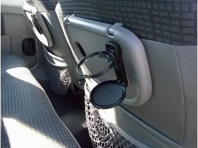 カングー １．６　最終モデル　グラシエ白　タイベル交換済み　ノワールカスタム　オプションルーフレール　両側スライドドア　ダブルバックドア　オーバーヘッドコンソール　社外ＣＤオーディオ　デジタルインナーミラー　キーレス（45枚目）