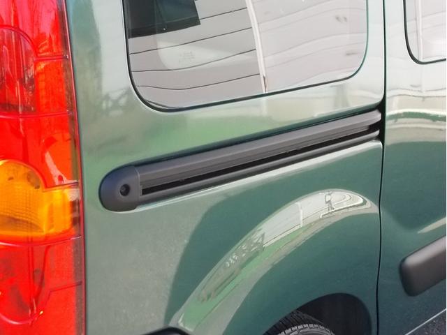 カングー 1.6 最終モデル ジヴェルニーグリーンM タイベル交換済 ノワールカスタム ルーフラック デイトナ14インチ フォグランプ 両側スライド Wバックドア キーレス ETC 点検記録簿14枚 リアラダー積込み(24枚目)