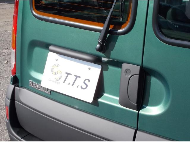 カングー 1.6 最終モデル ジヴェルニーグリーンM タイベル交換済 ノワールカスタム ルーフラック デイトナ14インチ フォグランプ 両側スライド Wバックドア キーレス ETC 点検記録簿14枚 リアラダー積込み(25枚目)