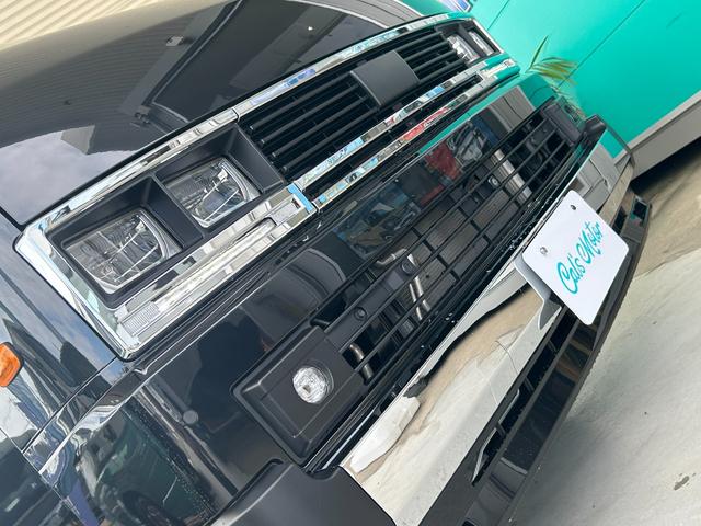 ハイエースバン スーパーＧＬ　ダークプライムＩＩ　Ｃａｌ’ｓＭｏｔｏｒプロデュース　ＣＡＲＩＣＡ　ユーロスタイル　ベットキット付き　純正ナビ　バックカメラ　ＥＴＣ　カーフィルム５面　ＴＲＤ（１５インチアルミホイール）　純正スチールホイール付き（4枚目）