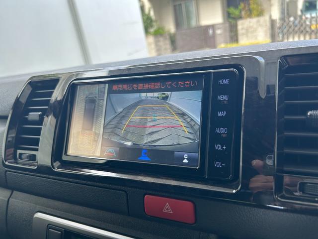 ハイエースバン スーパーＧＬ　ダークプライムＩＩ　Ｃａｌ’ｓＭｏｔｏｒプロデュース　ＣＡＲＩＣＡ　ユーロスタイル　ベットキット付き　純正ナビ　バックカメラ　ＥＴＣ　カーフィルム５面　ＴＲＤ（１５インチアルミホイール）　純正スチールホイール付き（24枚目）