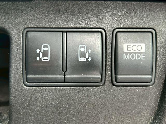 セレナ ハイウェイスター ドライブレコーダー ETC ナビ TV オートクルーズコントロール 両側電動スライドドア オートライト スマートキー アイドリングストップ 電動格納ミラー 3列シート ウォークスルー CVT(12枚目)