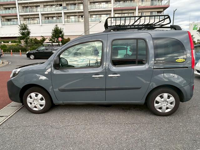 カングー パナシェ　バックカメラ　ナビ　ＴＶ　両側スライドドア　キーレスエントリー　電動格納ミラー　ＡＴ　ルーフレール　ＣＤ　ＵＳＢ　Ｂｌｕｅｔｏｏｔｈ　盗難防止システム　ＡＢＳ　ＥＳＣ　エアコン　パワーステアリング（3枚目）