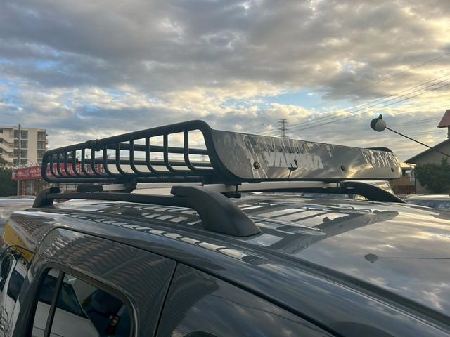 カングー パナシェ　バックカメラ　ナビ　ＴＶ　両側スライドドア　キーレスエントリー　電動格納ミラー　ＡＴ　ルーフレール　ＣＤ　ＵＳＢ　Ｂｌｕｅｔｏｏｔｈ　盗難防止システム　ＡＢＳ　ＥＳＣ　エアコン　パワーステアリング（18枚目）