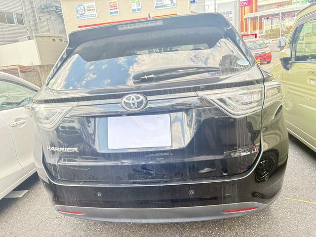 ハリアー エレガンス　ＥＴＣ　バックカメラ　クリアランスソナー　オートクルーズコントロール　ナビ　ＴＶ　スマートキー　アイドリングストップ　電動格納ミラー　ＣＶＴ　盗難防止システム　衝突安全ボディ　ＡＢＳ　ＥＳＣ　エアコン（14枚目）
