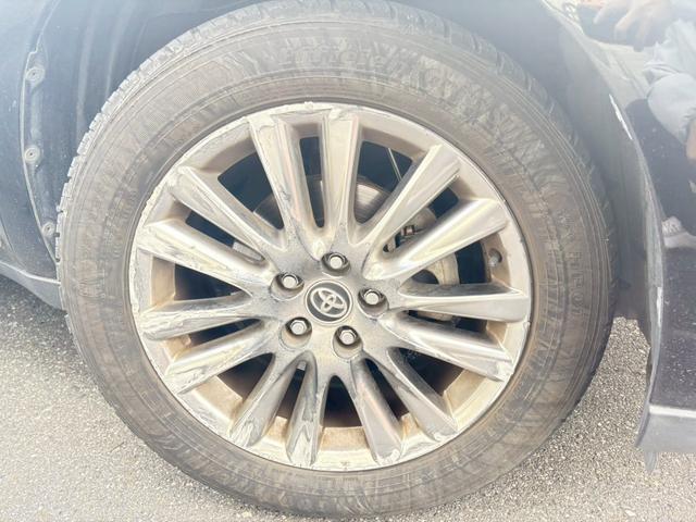 ハリアー エレガンス　ＥＴＣ　バックカメラ　クリアランスソナー　オートクルーズコントロール　ナビ　ＴＶ　スマートキー　アイドリングストップ　電動格納ミラー　ＣＶＴ　盗難防止システム　衝突安全ボディ　ＡＢＳ　ＥＳＣ　エアコン（20枚目）