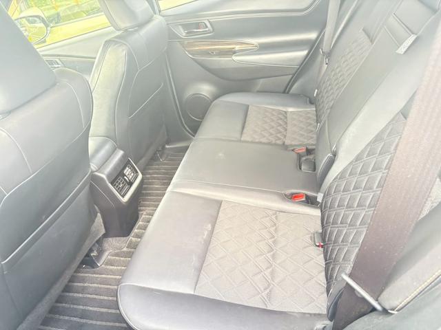 ハリアー エレガンス　ＥＴＣ　バックカメラ　クリアランスソナー　オートクルーズコントロール　ナビ　ＴＶ　スマートキー　アイドリングストップ　電動格納ミラー　ＣＶＴ　盗難防止システム　衝突安全ボディ　ＡＢＳ　ＥＳＣ　エアコン（23枚目）