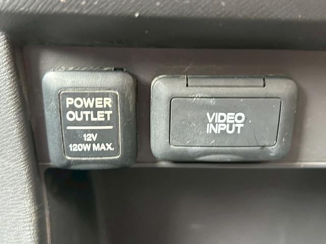 ステップワゴン L ETC バックカメラ ナビ TV 両側電動スライドドア オートライト HID スマートキー 電動格納ミラー 3列シート ウォークスルー CVT 盗難防止システム 衝突安全ボディ ABS エアコン(10枚目)