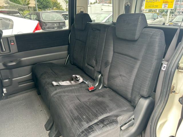 ステップワゴン L ETC バックカメラ ナビ TV 両側電動スライドドア オートライト HID スマートキー 電動格納ミラー 3列シート ウォークスルー CVT 盗難防止システム 衝突安全ボディ ABS エアコン(18枚目)