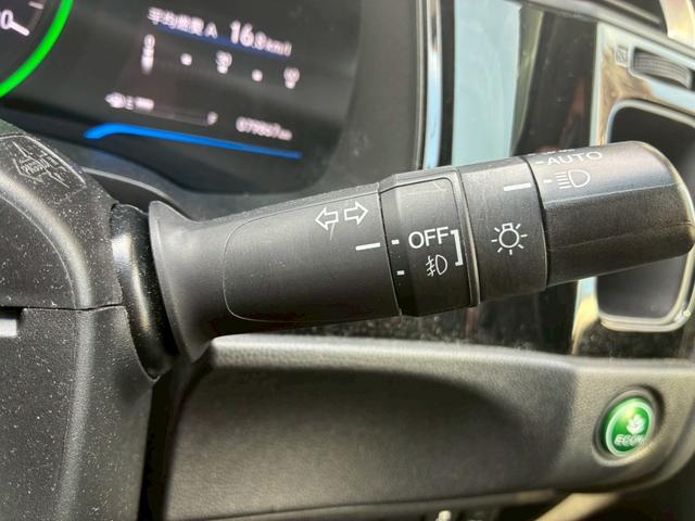 シャトル ハイブリッドＸ　ドライブレコーダー　ＥＴＣ　バックカメラ　ナビ　オートクルーズコントロール　ＬＥＤヘッドランプ　スマートキー　アイドリングストップ　電動格納ミラー　ＡＴ　盗難防止システム　衝突安全ボディ　ＡＢＳ（13枚目）